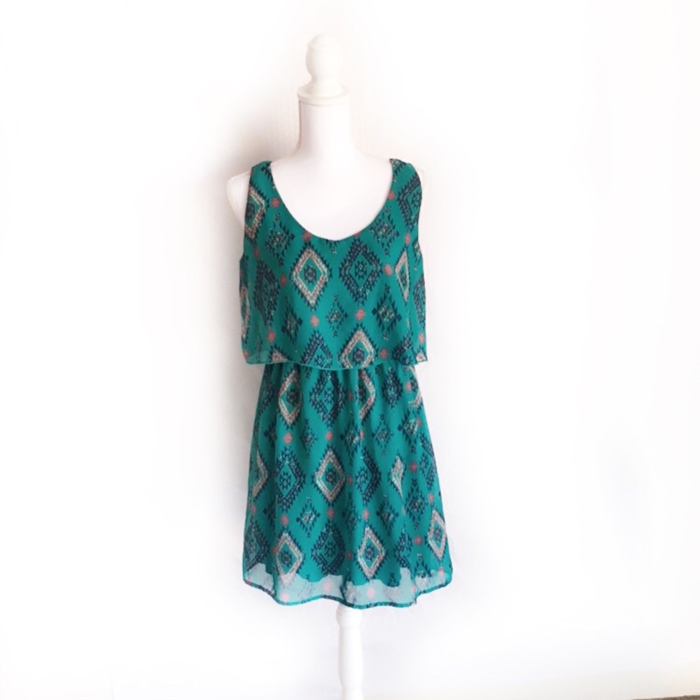 SPEECHLESS I AZTEC DRESS